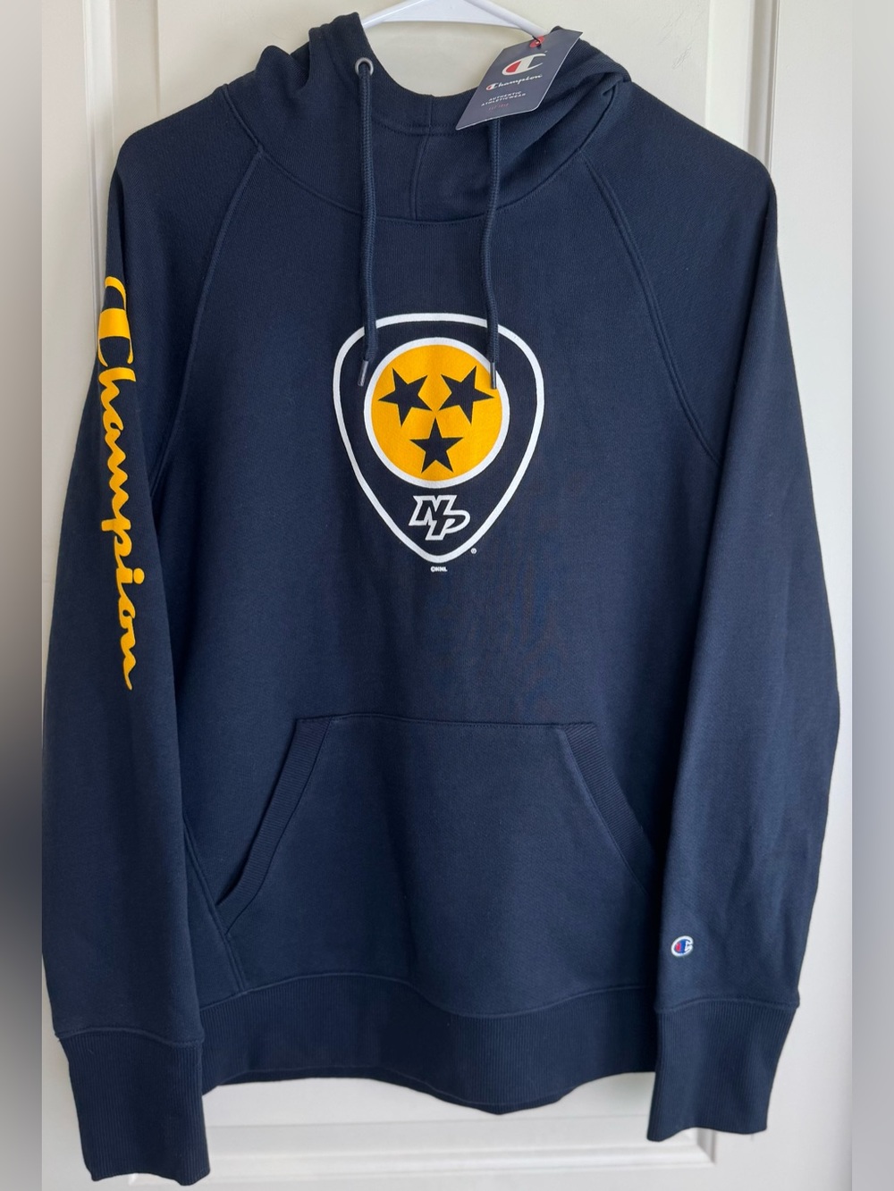 NWT Champion Nashville Predators NHL Guitar Pick Logo Hoodie Womenβs L